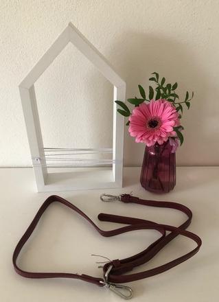 Nový bordový, burgundy remienok na kabelku, 