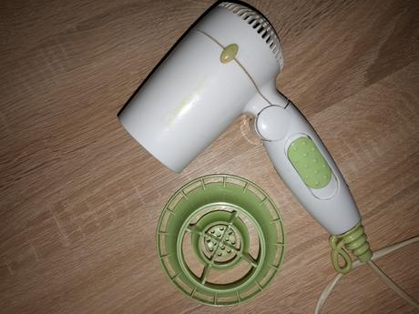 Malý cestovný fén,