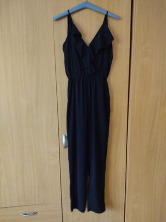 Elegantný overal, s