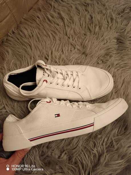 Platené tenisky, tommy hilfiger,42