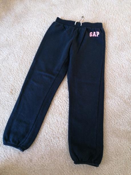 Zateplene tepláky, gap,134