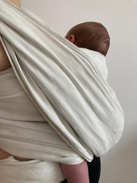 Satka na nosenie omnifera, omnifera