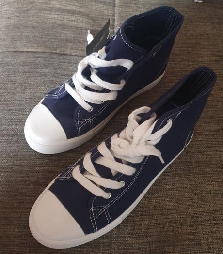 Dievčenské plátenky, 36