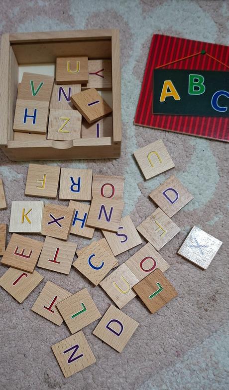 Drevena hra abeceda, 