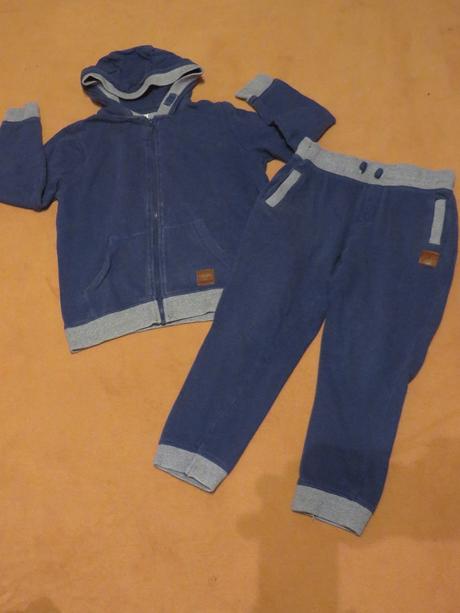 Teplák. súprava na donos., do tábora -veľ. 134/140, f&f,140