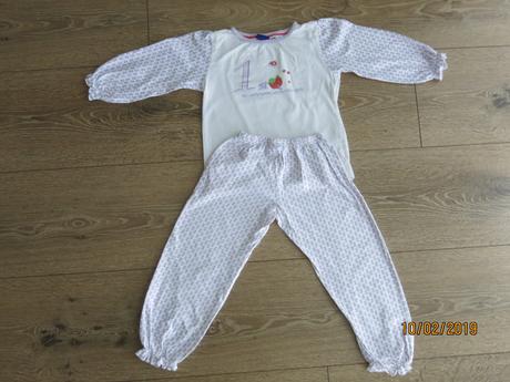 Pyžamko, lupilu,110