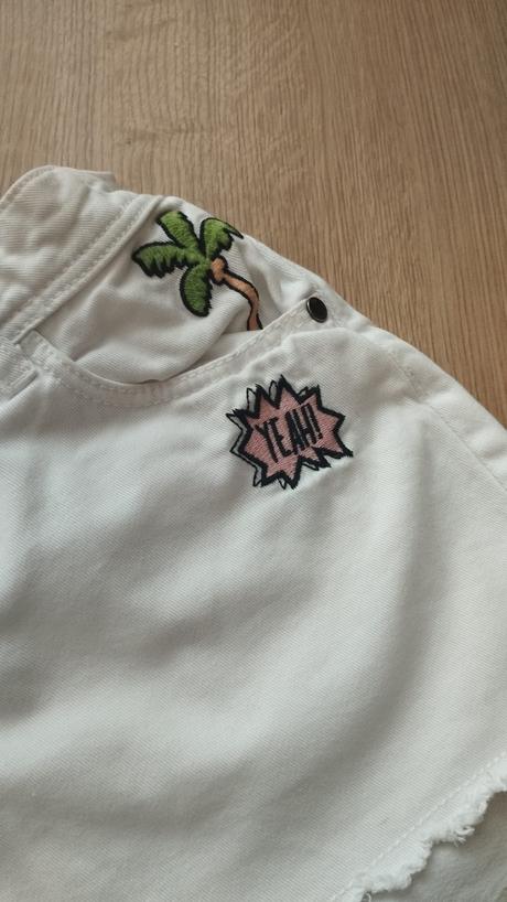 Biele rifľové kraťasy, marks & spencer,152