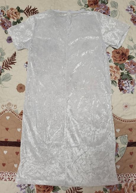 Sametové šaty henbrandt na 7-8 rokov, 122