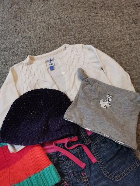 Balík oblečenia, 68–80