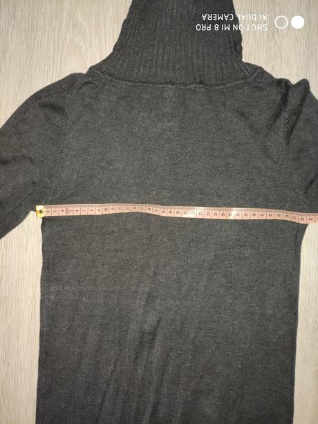 Upletove saty, tezenis,m