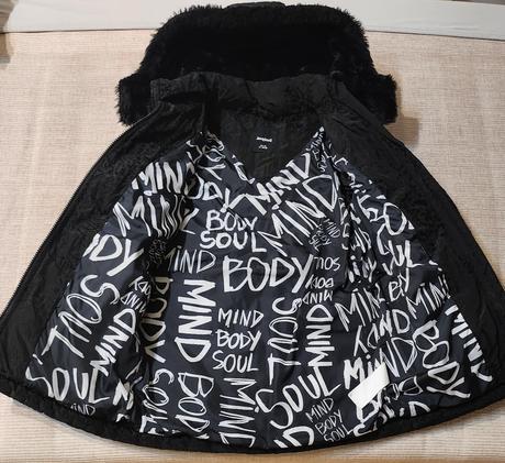 Zimna bunda, desigual,122