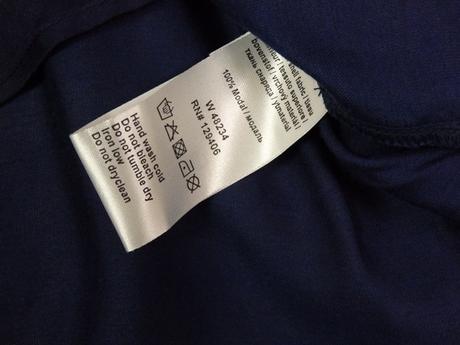 Kvalitná tmavomodrá blúzka, 40