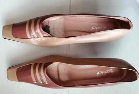 Ružové kožené lodičky zn. emis, 38