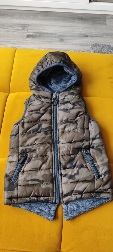 Maskáčová chlapčenská vesta, f&f,98