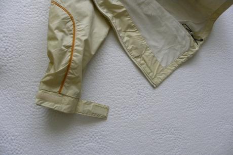 Nenosena s visackou a s kapucou, t&go,110