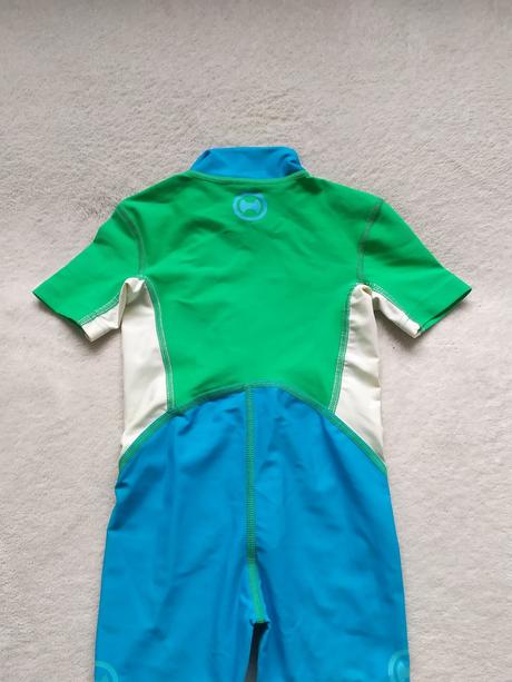 Plavkový overal, 62