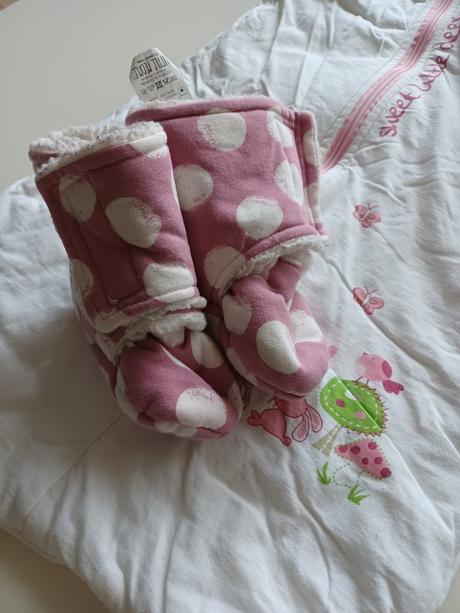 Papučky pre babätko, 19