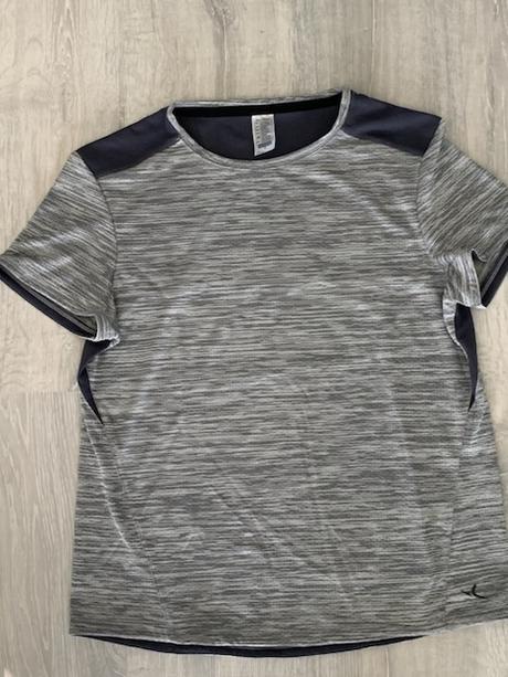 Funkcne sportove tricko sive, decathlon,158