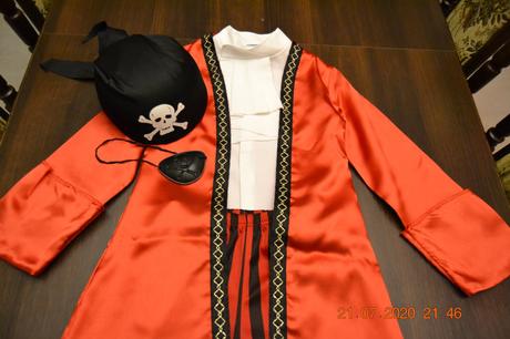 Kostým piráta, 