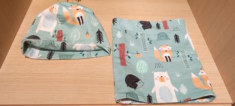 Set čiapka a nákrčník, 54