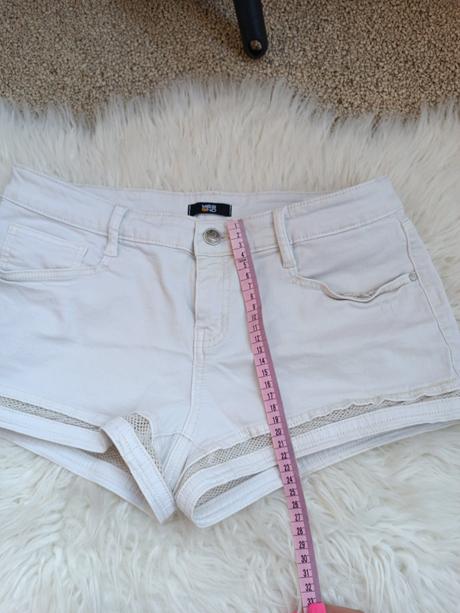 Bledožlté kraťasky veľ. 36, 36