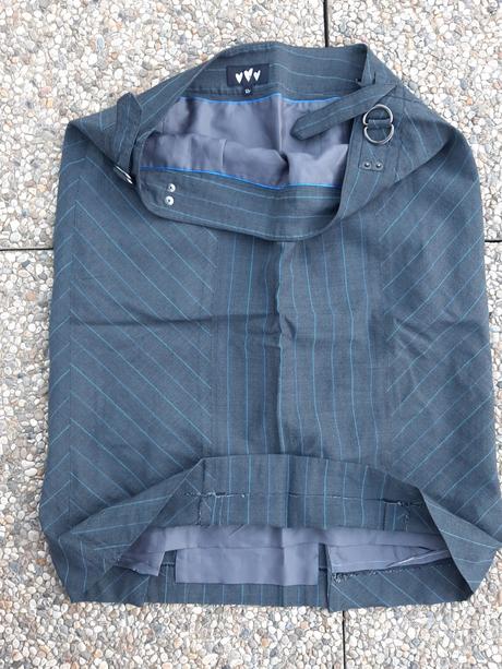 Zľava. sukňa velk. 12/40, 40