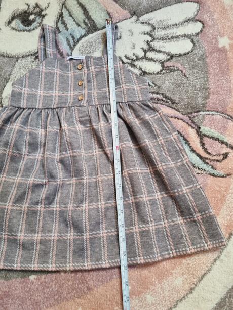 B3058b šatovka, reserved,110