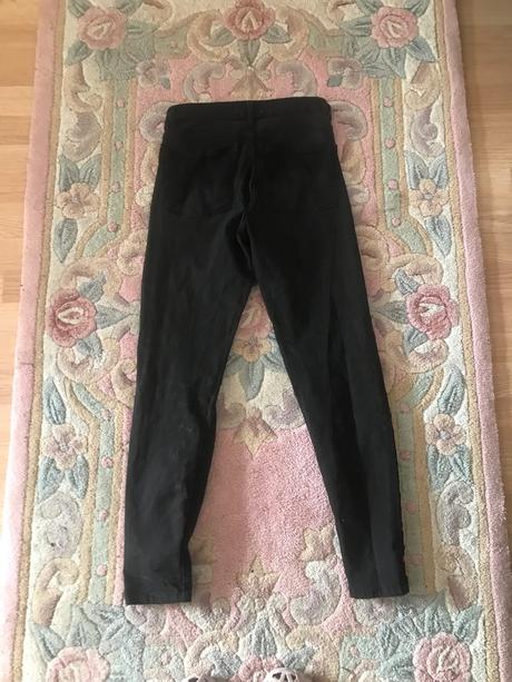 Roztrhané dzinsy, bershka,xs