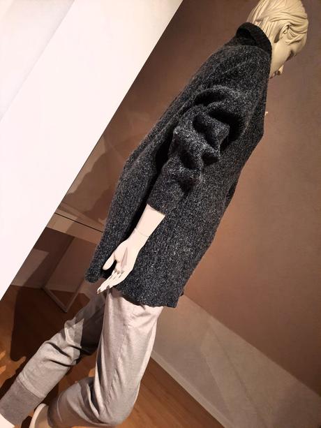 Sveter s dvojradovým zapínaním, xs