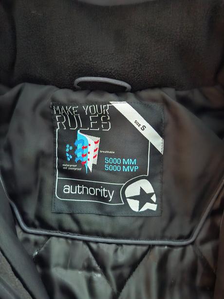 Chlapčenská zimná bunda, exiray,s