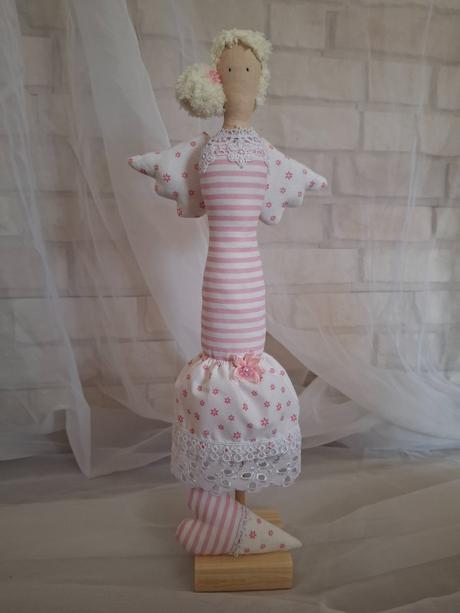 Dekorácia anjelka dievčenská,