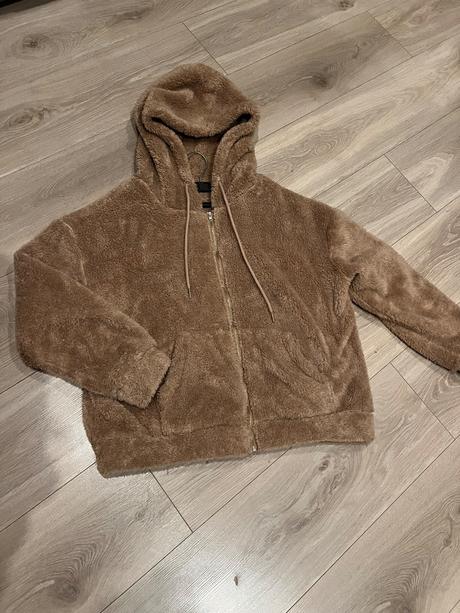 Velmi teplá mikina, s