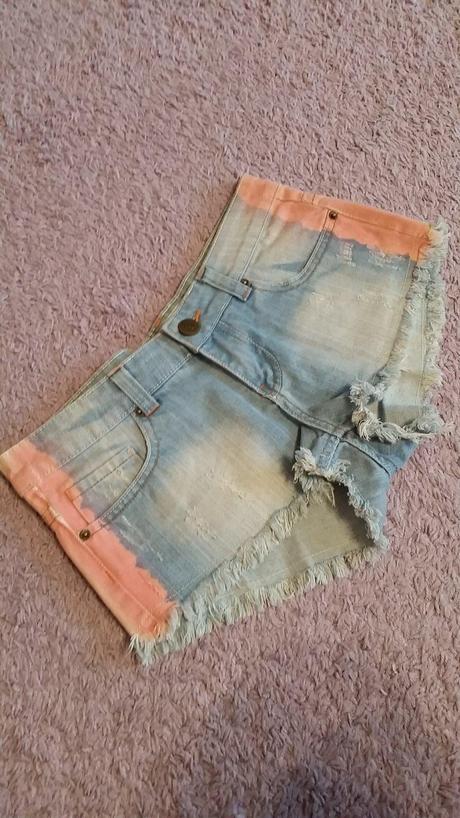 Letne riflove sortky, s