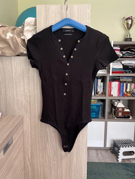 Body s krátkym rukávom, reserved,s