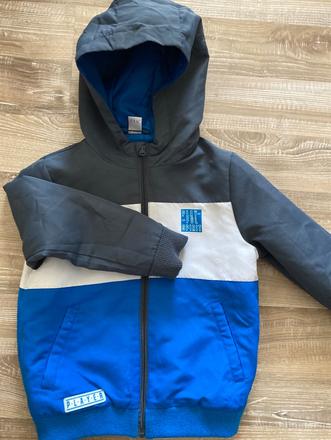 Krásna prechodná bundička, 122