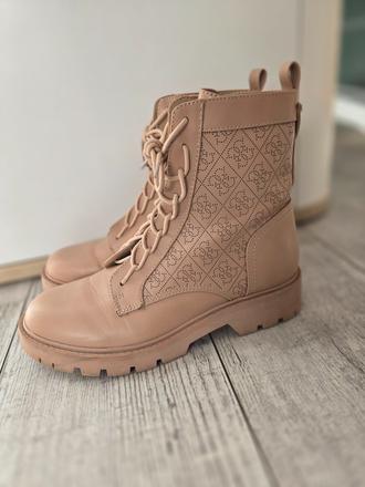 Topanky guess, guess,39