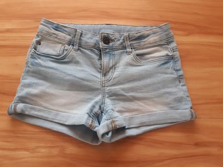 Riflové kraťasy, c&a,152