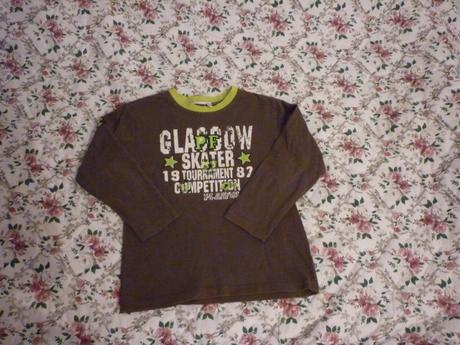 Jtričko s dlhým rukávom, 122