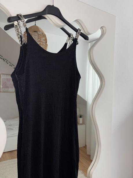 Rebrovane šaty s retiazkou s/m, m / s