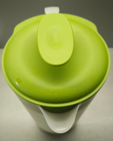 Džbán tupperware blossom jug,