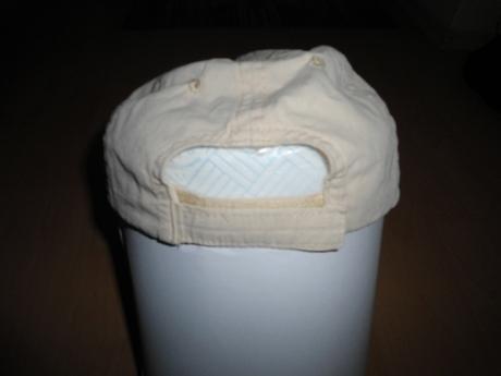 Detska kremova šiltovka, 