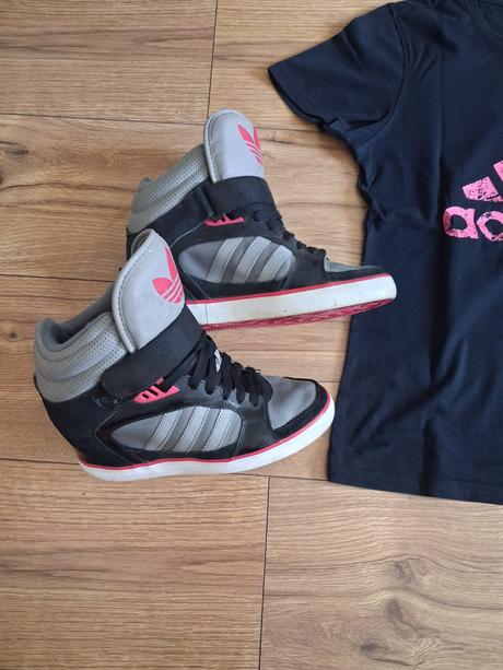 Tenisky adidas + tricko, adidas,39