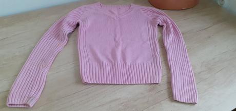 Ružový sveter, s