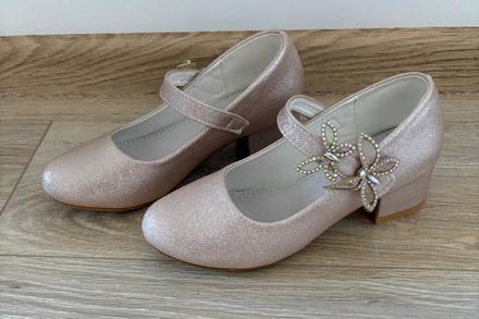 Baleríny na opätku, 32