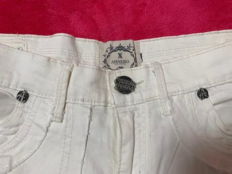 Rifľové kraťasy zn. amnesia, l