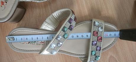 Sandalky s kamienkami, 35