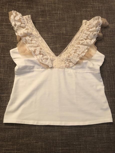 Tielkove tričko s volanmi, veľkosť s, s