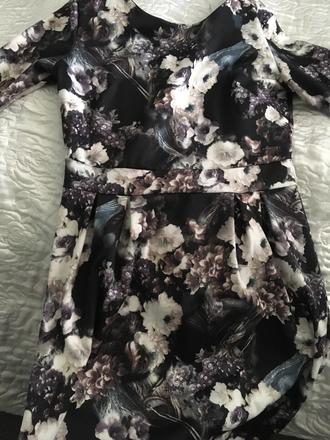 Spoločenské šaty, 38