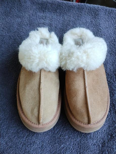 Šľapky, ugg,39