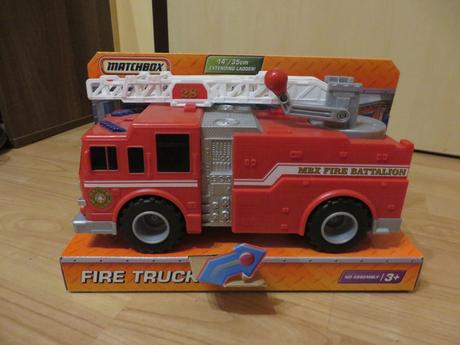 Hasičské auto - nehrané - 35 cm,
